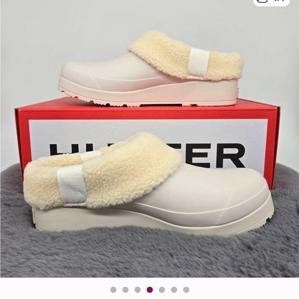 New Hunter Ladies' Play Insulated Clog
Women's Shoes Size 7 - Picture 13 of 14